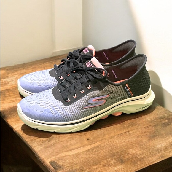 Skechers Plus Slip-Ins Women Memory Foam Sneakers Size 8. - Picture 4 of 7